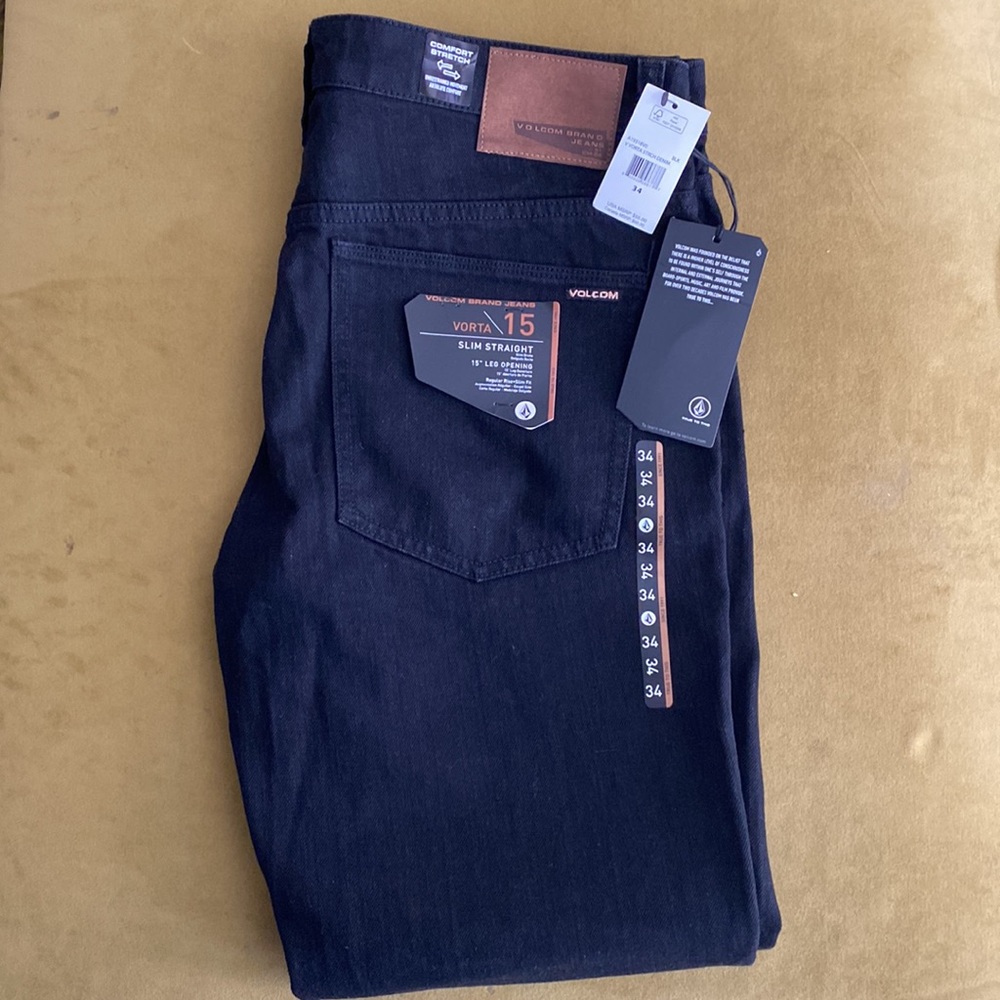 NWT Volcom Men’s Vorta Slim Straight Jeans Black on Black